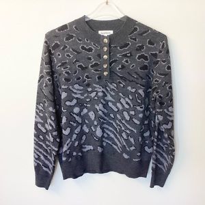 Heartloom Natalia Leopard Print Jacquard Sweater - Gray - L